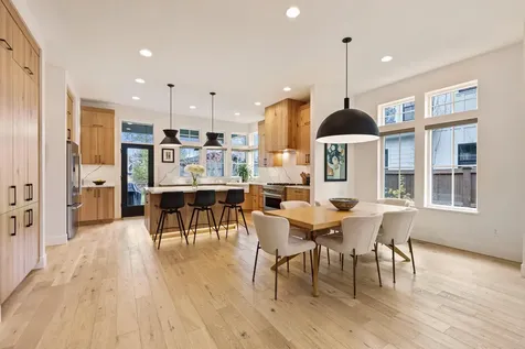1178 NW Singleton Place Bend OR 97703