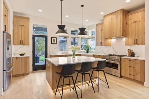 1178 NW Singleton Place Bend OR 97703
