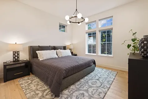 1178 NW Singleton Place Bend OR 97703