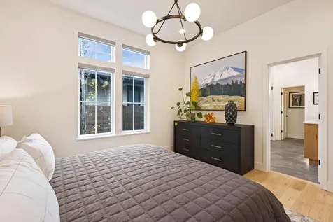 1178 NW Singleton Place Bend OR 97703
