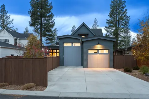 1178 NW Singleton Place Bend OR 97703