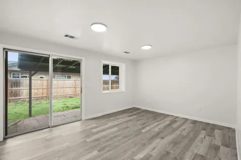 2909 Ingalls Drive White City OR 97503