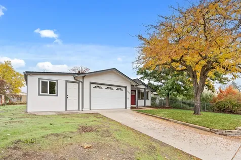 2909 Ingalls Drive White City OR 97503