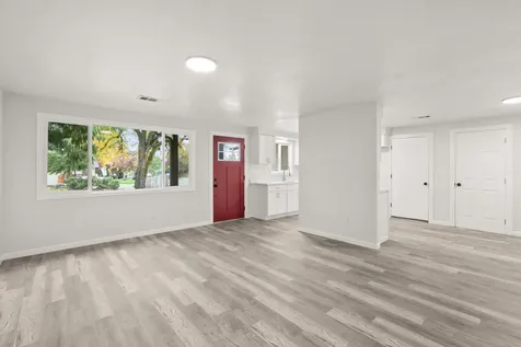 2909 Ingalls Drive White City OR 97503