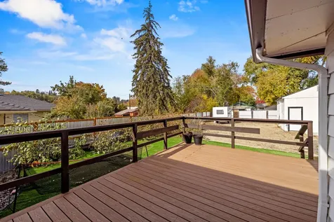 1855 Portland Street Klamath Falls OR 97601