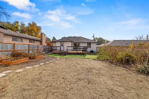 1855 Portland Street Klamath Falls OR 97601