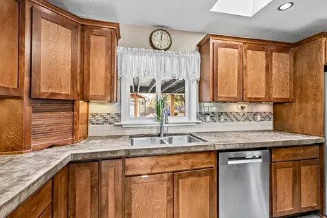 1528 Terrace Drive Medford OR 97504