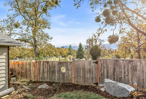 1528 Terrace Drive Medford OR 97504