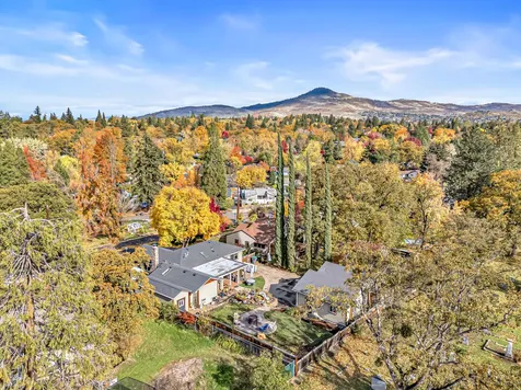 1528 Terrace Drive Medford OR 97504