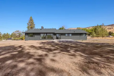 6010 Shasta Way Klamath Falls OR 97603