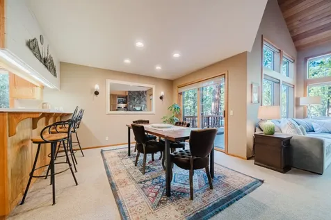 70179 Atherium Black Butte Ranch OR 97759
