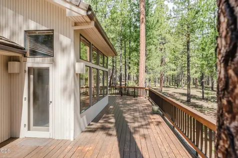 70179 Atherium Black Butte Ranch OR 97759