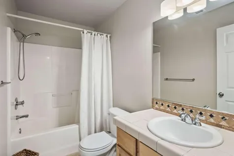 2876 NE Forum Drive Bend OR 97701