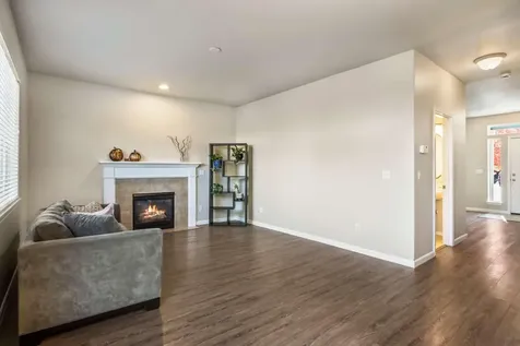 2876 NE Forum Drive Bend OR 97701