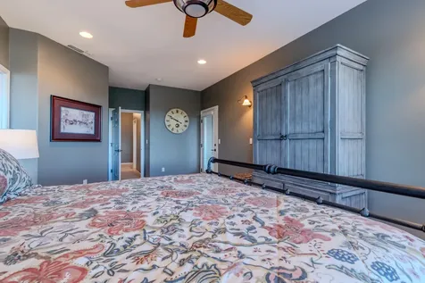 398 Robert Trent Jones Boulevard Eagle Point OR 97524