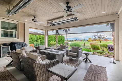 398 Robert Trent Jones Boulevard Eagle Point OR 97524