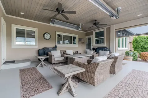 398 Robert Trent Jones Boulevard Eagle Point OR 97524