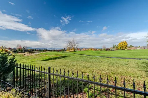 398 Robert Trent Jones Boulevard Eagle Point OR 97524