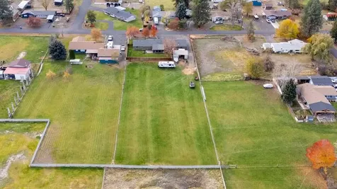 627 NW Martingale Road Prineville OR 97754