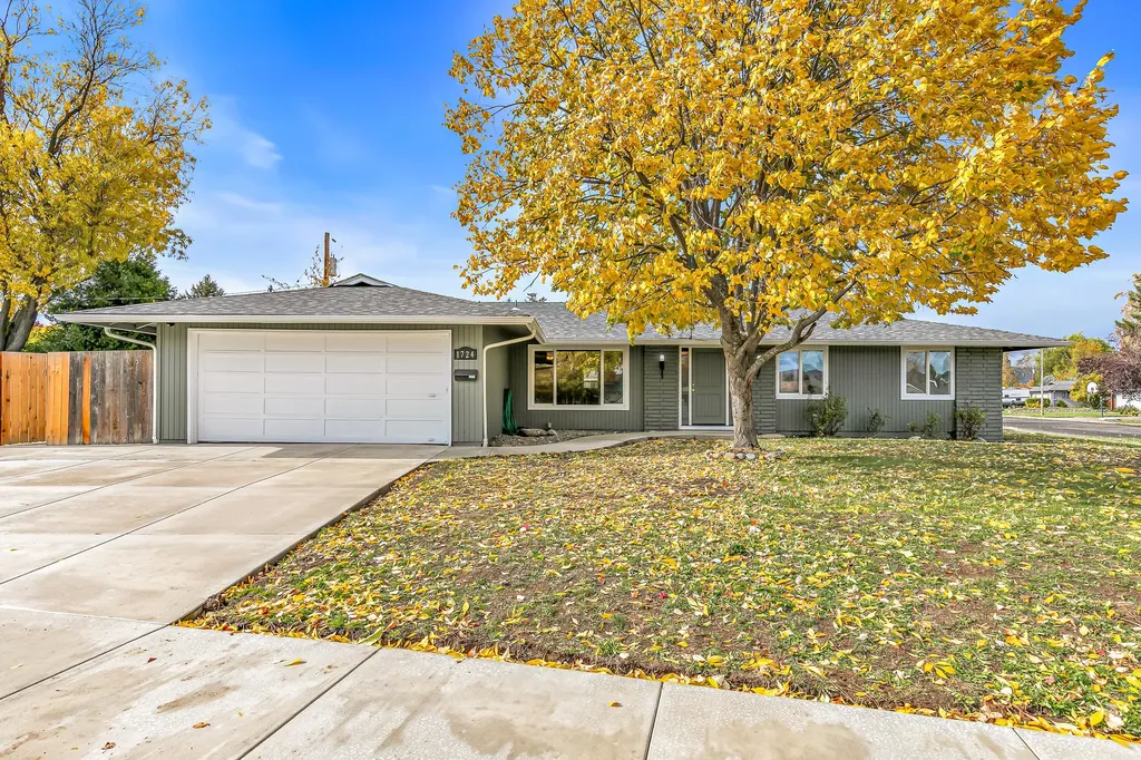 1724 Whitman Avenue Medford OR 97501
