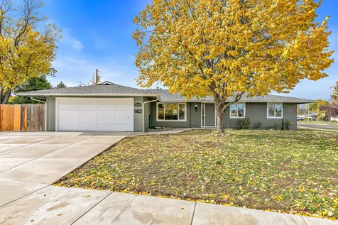 1724 Whitman Avenue Medford OR 97501