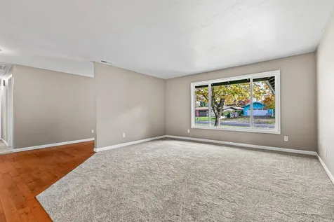 1724 Whitman Avenue Medford OR 97501