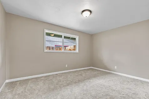 1724 Whitman Avenue Medford OR 97501