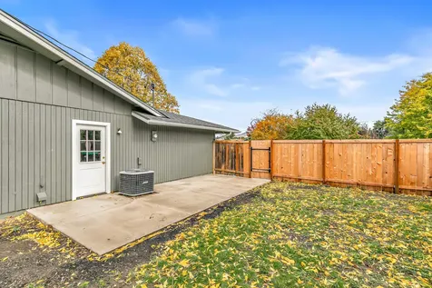 1724 Whitman Avenue Medford OR 97501