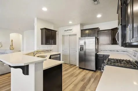 1814 SW 36th Way Redmond OR 97756