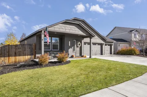 1814 SW 36th Way Redmond OR 97756