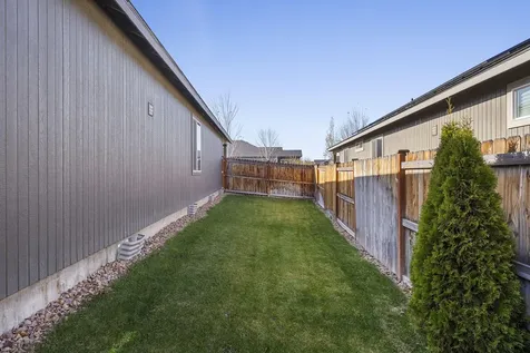 1814 SW 36th Way Redmond OR 97756