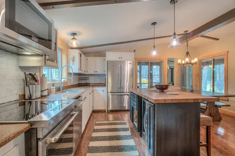 16810 Derringer Drive Bend OR 97707