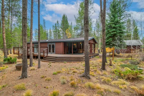 16810 Derringer Drive Bend OR 97707