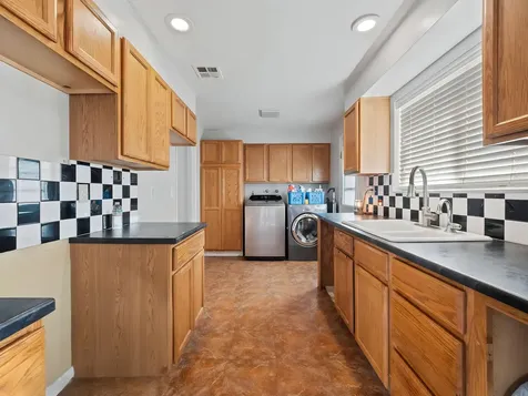 10414 Kincheloe Avenue Klamath Falls OR 97603
