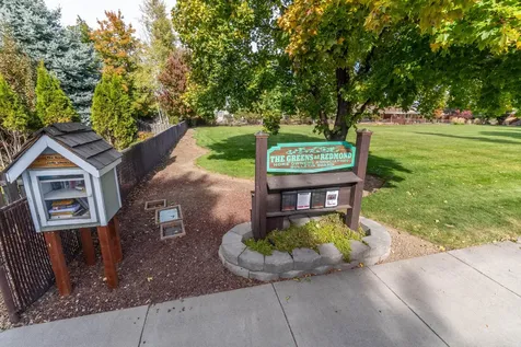 3686 SW Bobby Jones Court Redmond OR 97756