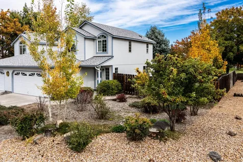 3686 SW Bobby Jones Court Redmond OR 97756
