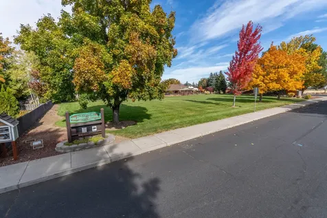 3686 SW Bobby Jones Court Redmond OR 97756