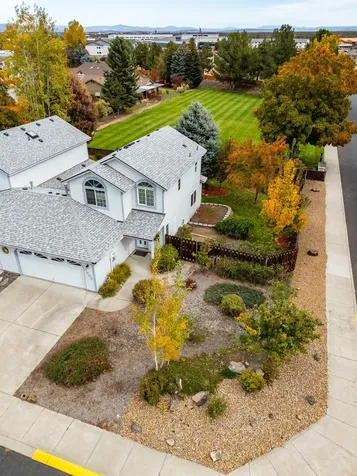3686 SW Bobby Jones Court Redmond OR 97756