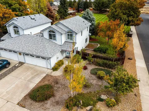 3686 SW Bobby Jones Court Redmond OR 97756