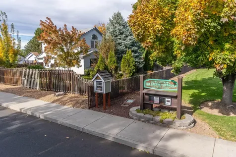 3686 SW Bobby Jones Court Redmond OR 97756