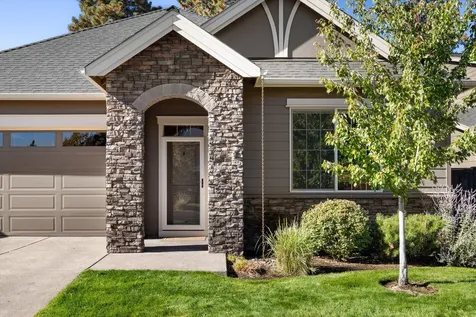60208 Rolled Rock Way Bend OR 97702