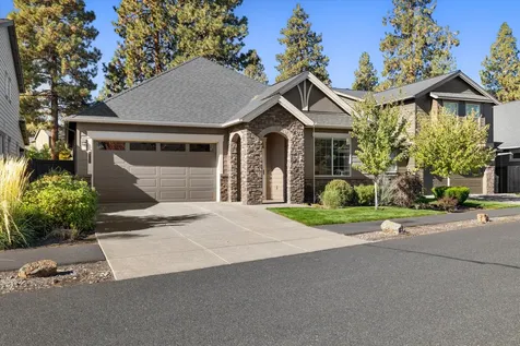 60208 Rolled Rock Way Bend OR 97702