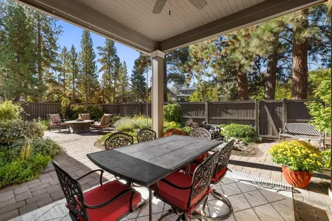 60208 Rolled Rock Way Bend OR 97702