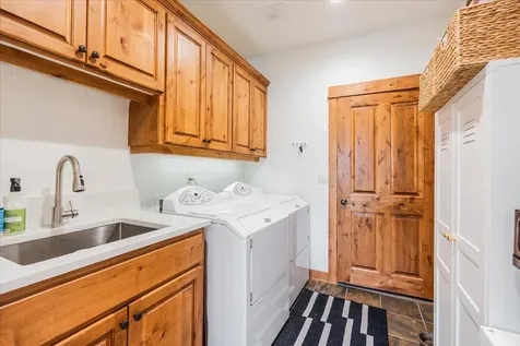 19563 Painted Ridge Loop Bend OR 97702