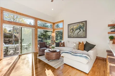 19563 Painted Ridge Loop Bend OR 97702