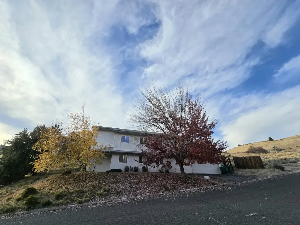 402 Mountain View Boulevard Klamath Falls OR 97601