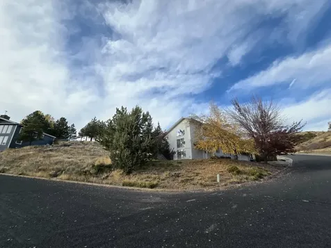 402 Mountain View Boulevard Klamath Falls OR 97601