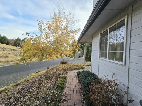 402 Mountain View Boulevard Klamath Falls OR 97601