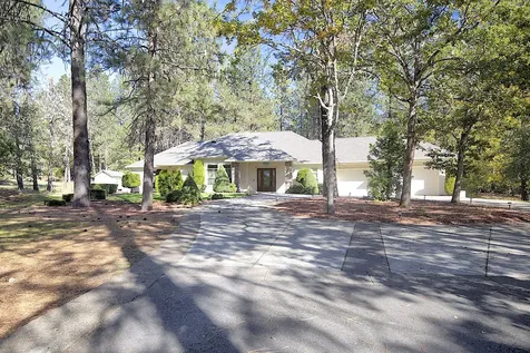 6995 Monument Drive Grants Pass OR 97526