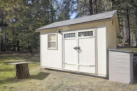 6995 Monument Drive Grants Pass OR 97526